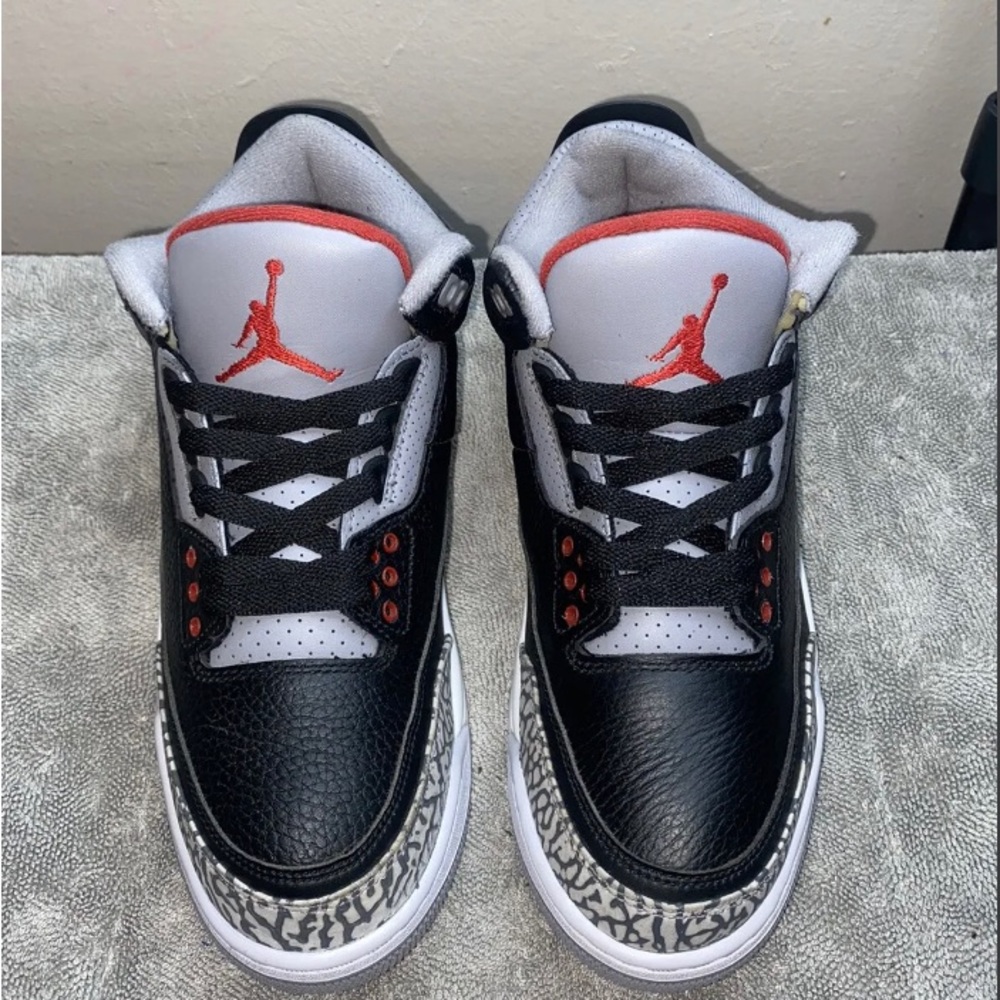 Jordan 3 Black Cement